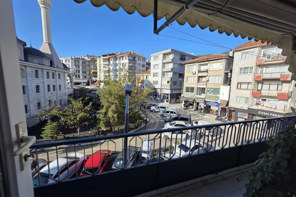 C21 Cius ; Gemlik Merkez'de Çift Cepheli Ferah 2+1 Satılık Daire