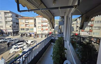 C21 Cius ; Gemlik Merkez'de Çift Cepheli Ferah 2+1 Satılık Daire