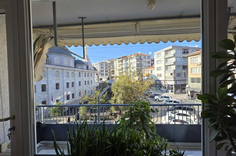 C21 Cius ; Gemlik Merkez'de Çift Cepheli Ferah 2+1 Satılık Daire