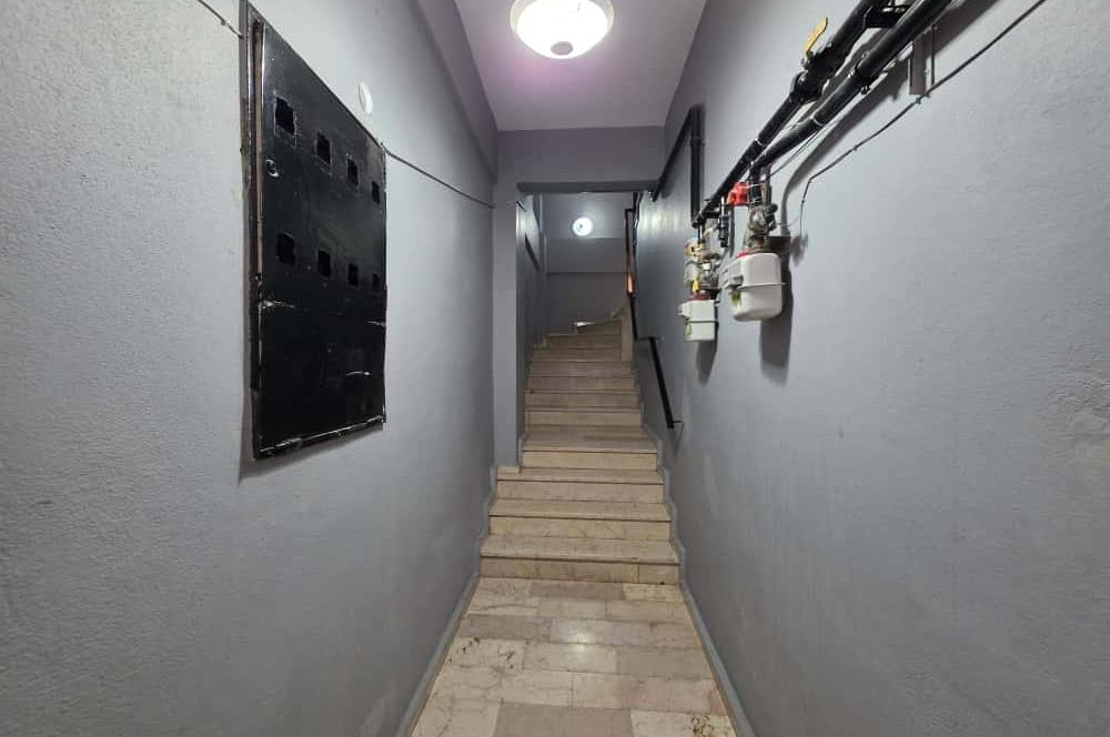 C21 Cius ; Gemlik Merkez'de Çift Cepheli Ferah 2+1 Satılık Daire