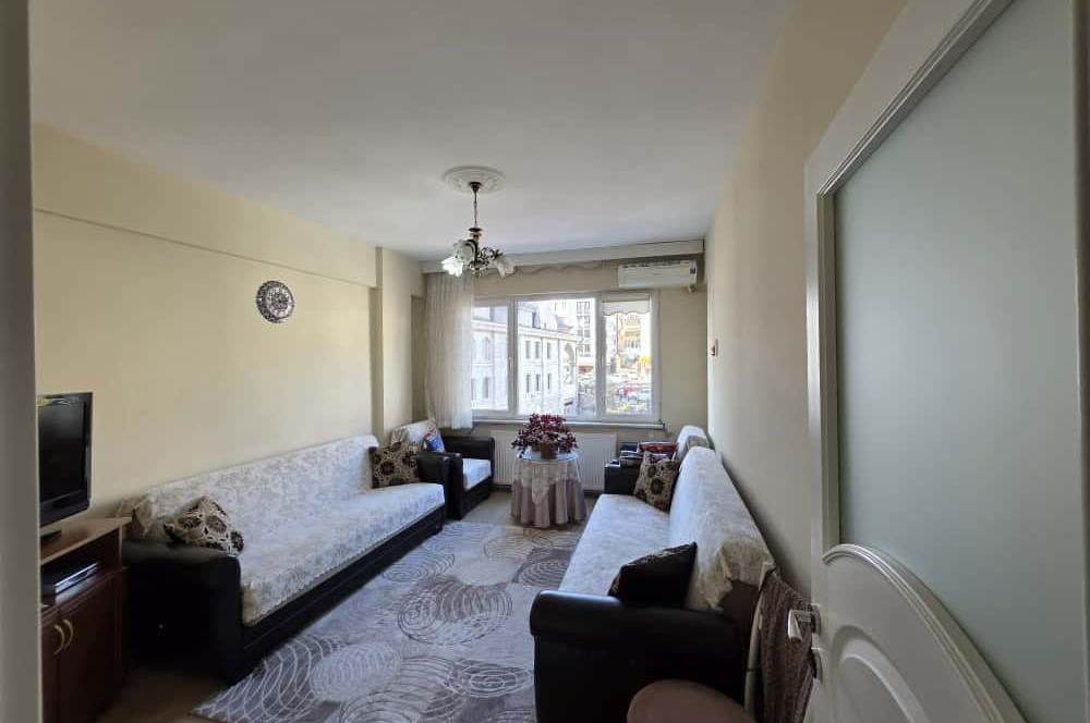 C21 Cius ; Gemlik Merkez'de Çift Cepheli Ferah 2+1 Satılık Daire