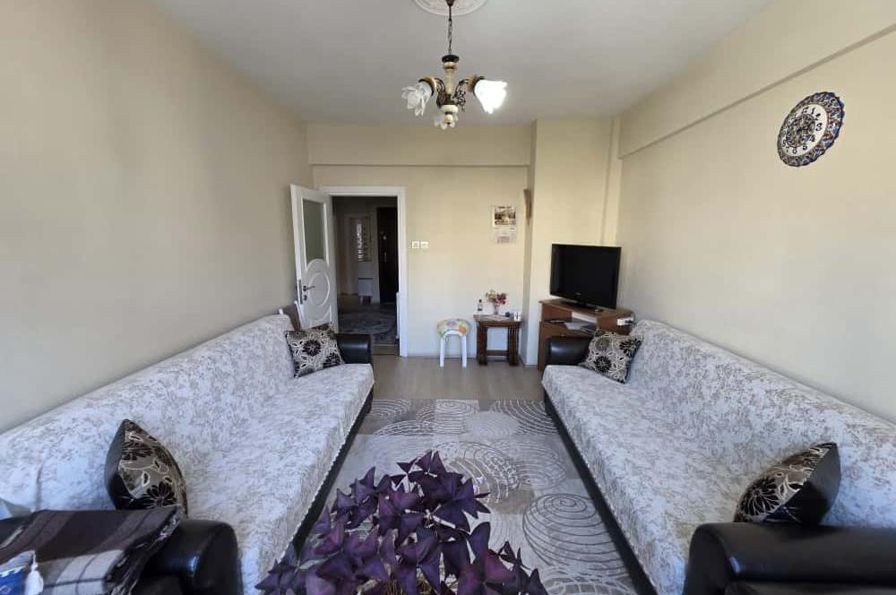 C21 Cius ; Gemlik Merkez'de Çift Cepheli Ferah 2+1 Satılık Daire