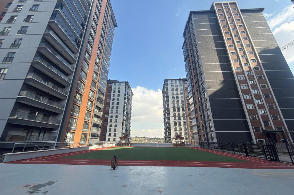 CENTURY 21 MEVORA'DAN Ailenize Yakışacak 3.5+1 Ebeveyn Banyolu