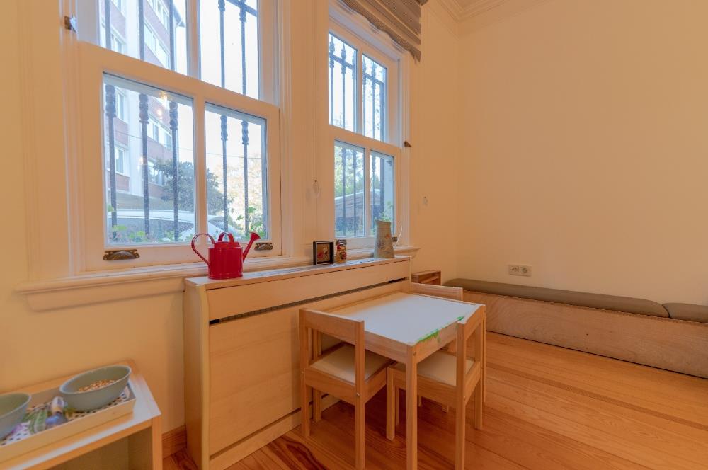 Kanlıca'da 3 Katlı Müstakil Ev