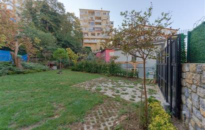 Kanlıca'da 3 Katlı Müstakil Ev