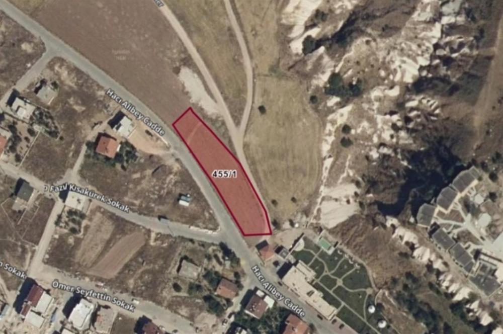 Kapadokya Uçhisar Muhteşem Manzaralı Turizm İmarlı Arsa