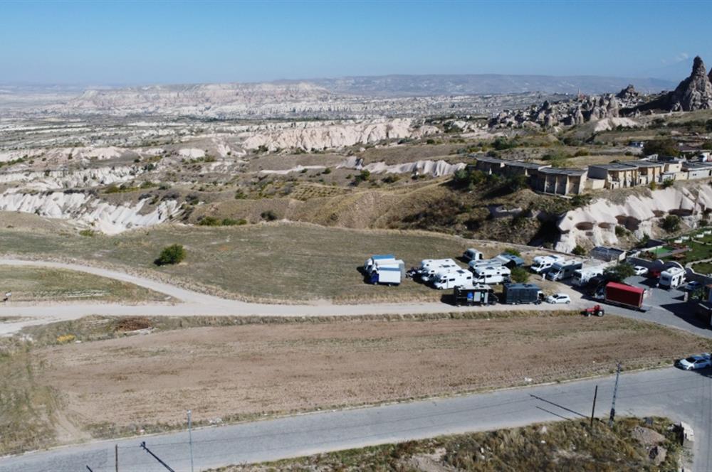 Kapadokya Uçhisar Muhteşem Manzaralı Turizm İmarlı Arsa