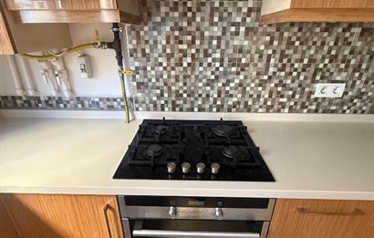 KOZYATAĞI SARIKANARYA SOKAKTA 2+1 KİRALIK DAİRE