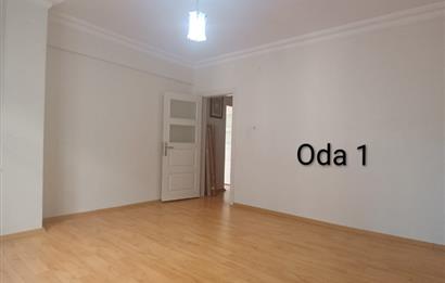 Huzur Metro Durağına 3 Dakikalık Mesafede Yenilenmiş Daire