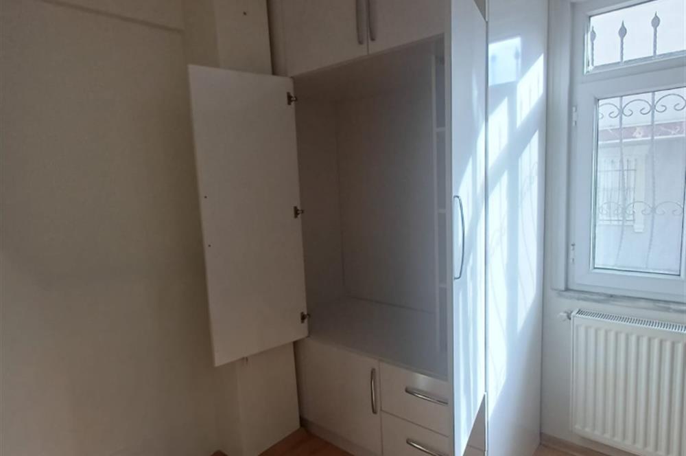 Huzur Metro Durağına 3 Dakikalık Mesafede Yenilenmiş Daire