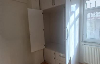 Huzur Metro Durağına 3 Dakikalık Mesafede Yenilenmiş Daire