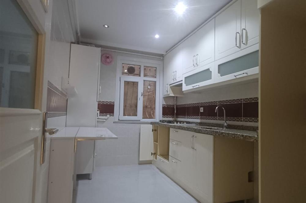 Huzur Metro Durağına 3 Dakikalık Mesafede Yenilenmiş Daire