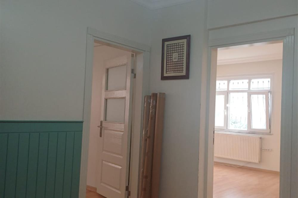 Huzur Metro Durağına 3 Dakikalık Mesafede Yenilenmiş Daire