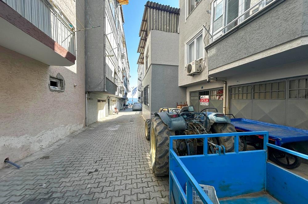 C21 Cius; Sahile 50 Metre Satılık 55 Net m2 Çift Kapılı Garaj