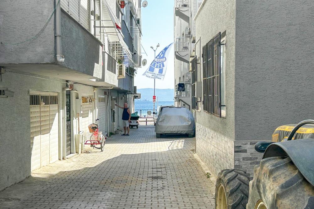 C21 Cius; Sahile 50 Metre Satılık 55 Net m2 Çift Kapılı Garaj