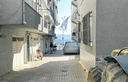 C21 Cius; Sahile 50 Metre Satılık 55 Net m2 Çift Kapılı Garaj