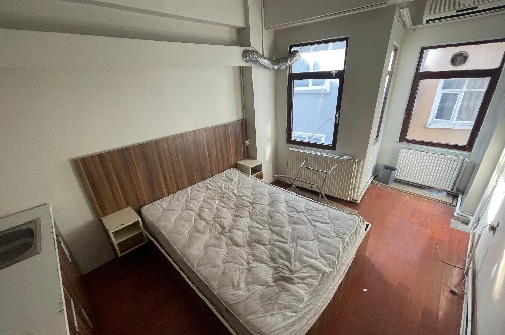 TAKSİM MEYDANI'NA YÜRÜME MESAFESİNDE SATILIK BİNA