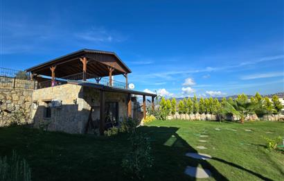 BODRUM MEŞELİK’TE 750 m² MÜSTAKİL ARSA İÇERİSİNDE, 5+1 SIFIR LÜKS VİLLA