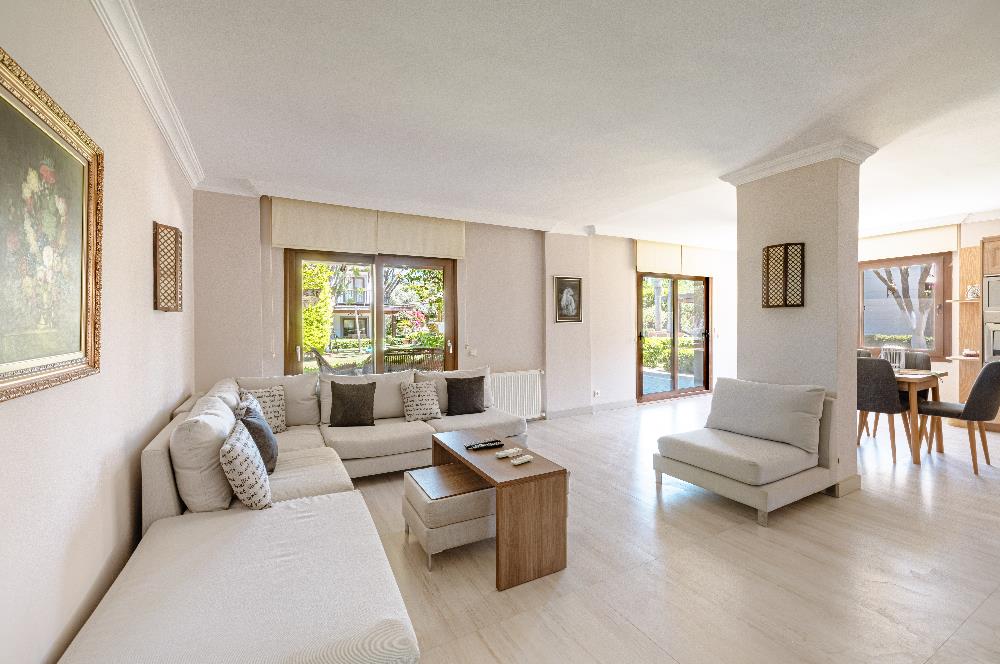 Bodrum Gölköy’de, Butik Site’de Satılık 4+1, Müstakil Villa