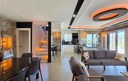 BODRUM MEŞELİK’TE 750 m² MÜSTAKİL ARSA İÇERİSİNDE, 5+1 SIFIR LÜKS VİLLA