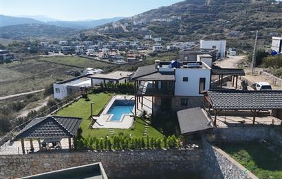 BODRUM MEŞELİK’TE 750 m² MÜSTAKİL ARSA İÇERİSİNDE, 5+1 SIFIR LÜKS VİLLA