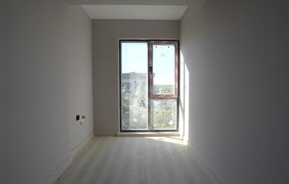 C21 Cius; Umurbey'de 4,5+1 Havuzlu Satılık Bahçe Dubleks