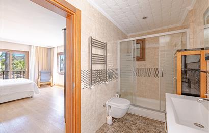 Bodrum Gölköy’de, Butik Site’de Satılık 4 Adet 4+1, Müstakil Villa