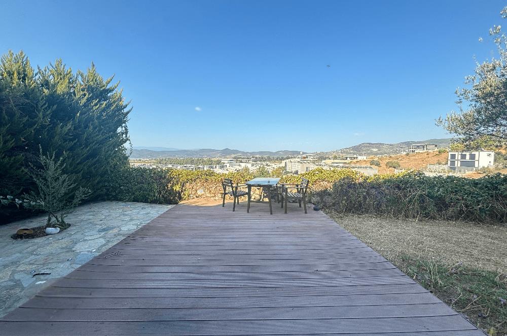 Milas Meşelik One Golf Site İçi Satılık 2+1 Bahçe Katı Daire