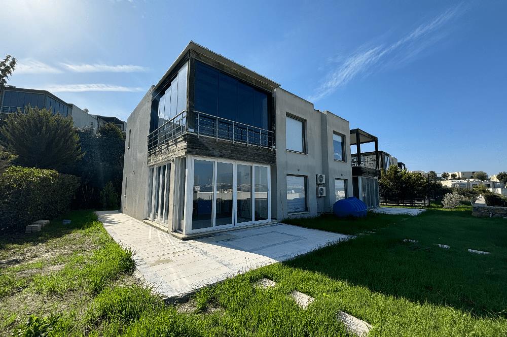 Milas Meşelik One Golf Site İçi Satılık 2+1 Üst Kat Daire