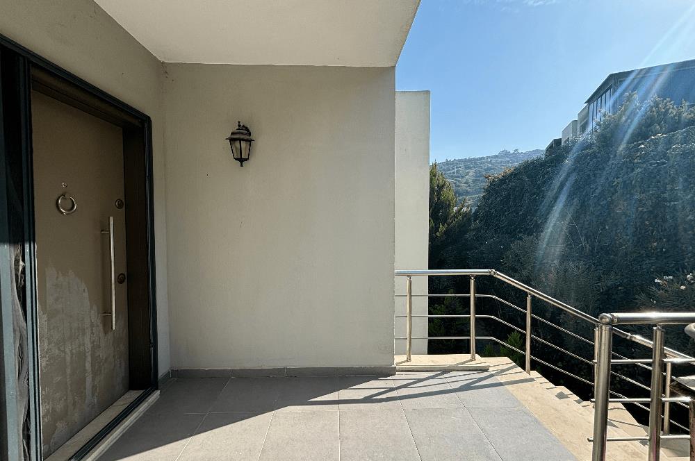 Milas Meşelik One Golf Site İçi Satılık 2+1 Üst Kat Daire