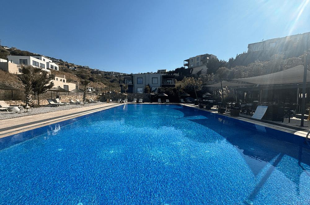 Milas Meşelik One Golf Site İçi Satılık 2+1 Bahçe Katı Daire