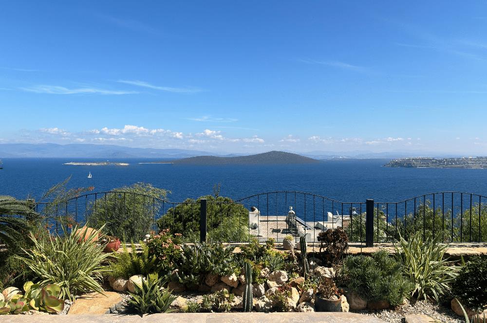 BODRUM GÜNDOĞAN PANORAMİK DENİZ MANZARALI SATILIK BAHÇE DUBLEKSİ