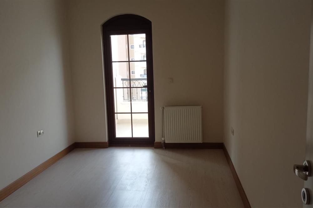 KUZEYKENT 809 ETAP SENCER SK BATI CEPHE 7. KAT FIRSAT DAİRE 3+1