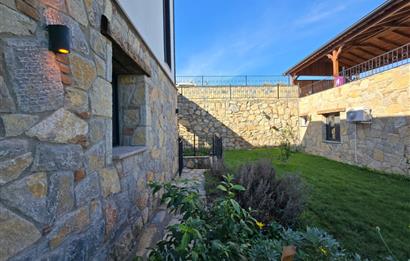 BODRUM MEŞELİK’TE 750 m² MÜSTAKİL ARSA İÇERİSİNDE, 5+1 SIFIR LÜKS VİLLA