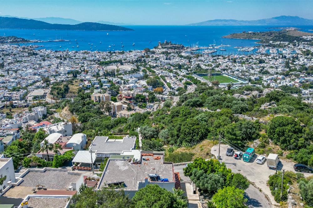 Bodrum Yokuşbaşı Kale ve Deniz Manzaralı, Satılık 5+2 Villa
