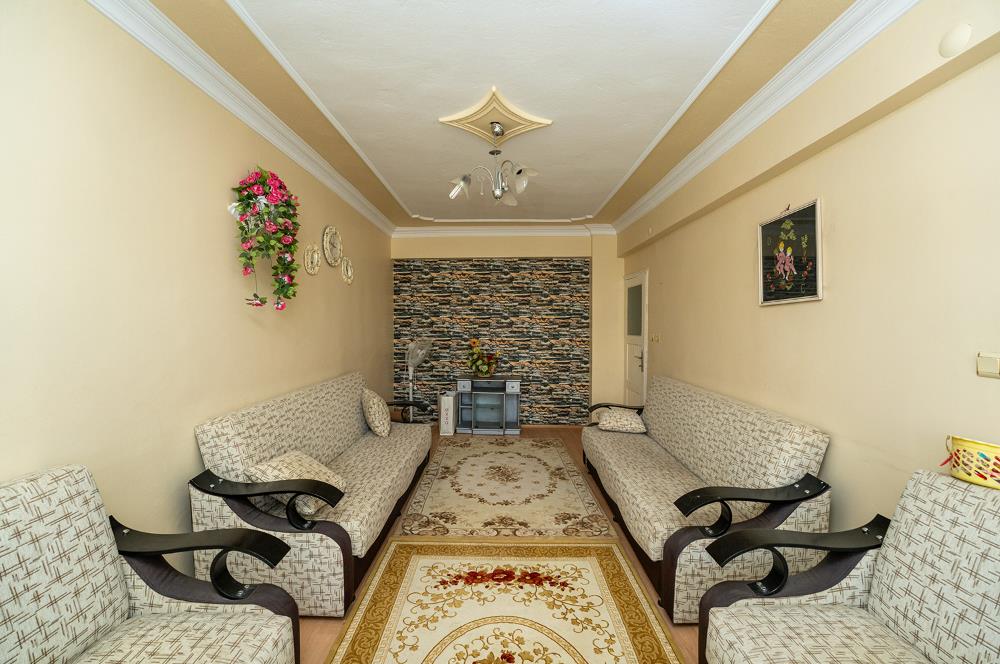 C21 Cius; Kapalı Pazarı Civarında Eşyalı Ara Kat Kiralık Daire