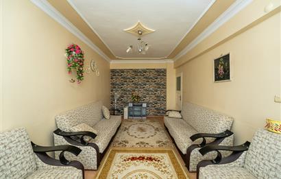 C21 Cius; Kapalı Pazarı Civarında Eşyalı Ara Kat Kiralık Daire