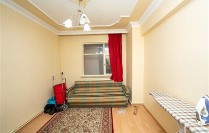 C21 Cius; Kapalı Pazarı Civarında Eşyalı Ara Kat Kiralık Daire