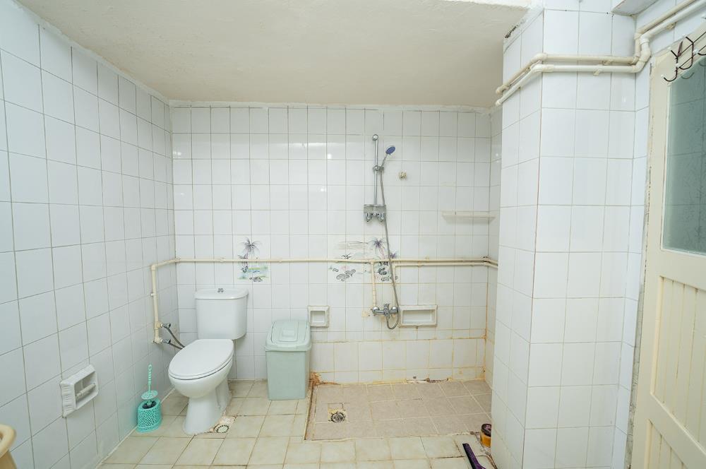 C21 Cius; Kapalı Pazarı Civarında Eşyalı Ara Kat Kiralık Daire