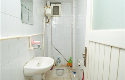 C21 Cius; Kapalı Pazarı Civarında Eşyalı Ara Kat Kiralık Daire