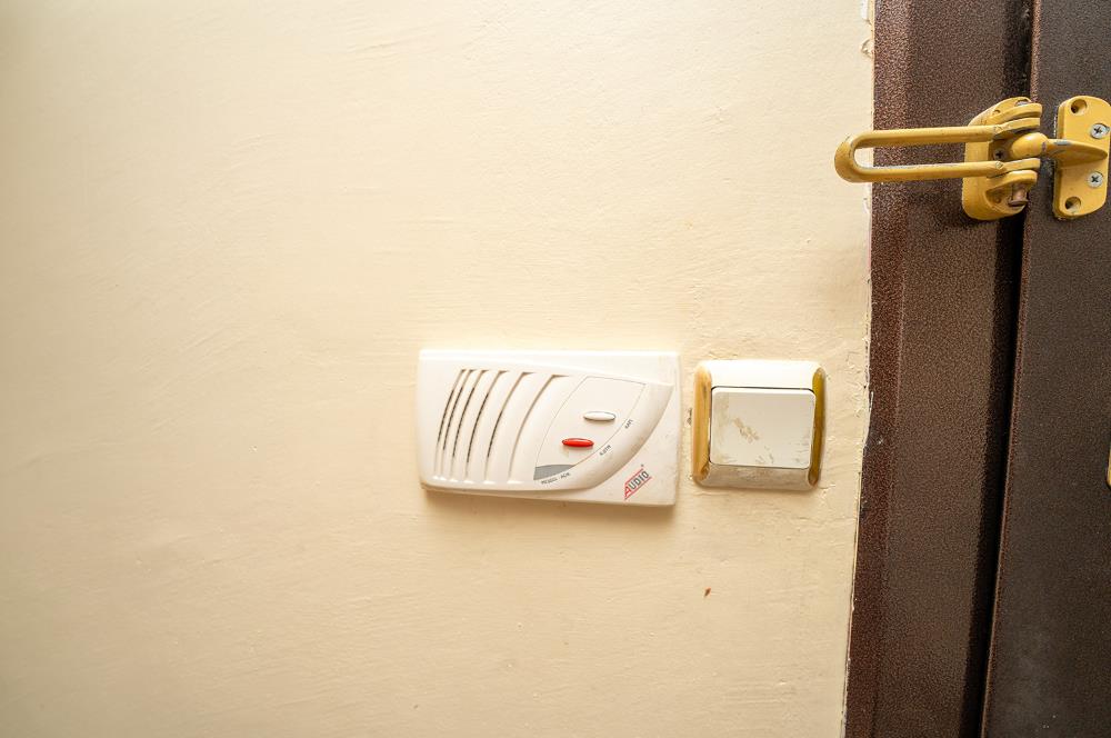 C21 Cius; Kapalı Pazarı Civarında Eşyalı Ara Kat Kiralık Daire