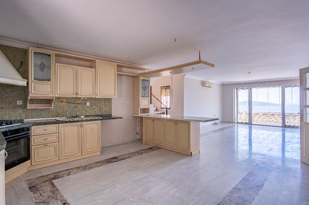 Bodrum Yokuşbaşı Kale ve Deniz Manzaralı, Satılık 5+2 Villa