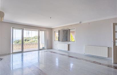 Bodrum Yokuşbaşı Kale ve Deniz Manzaralı, Satılık 5+2 Villa