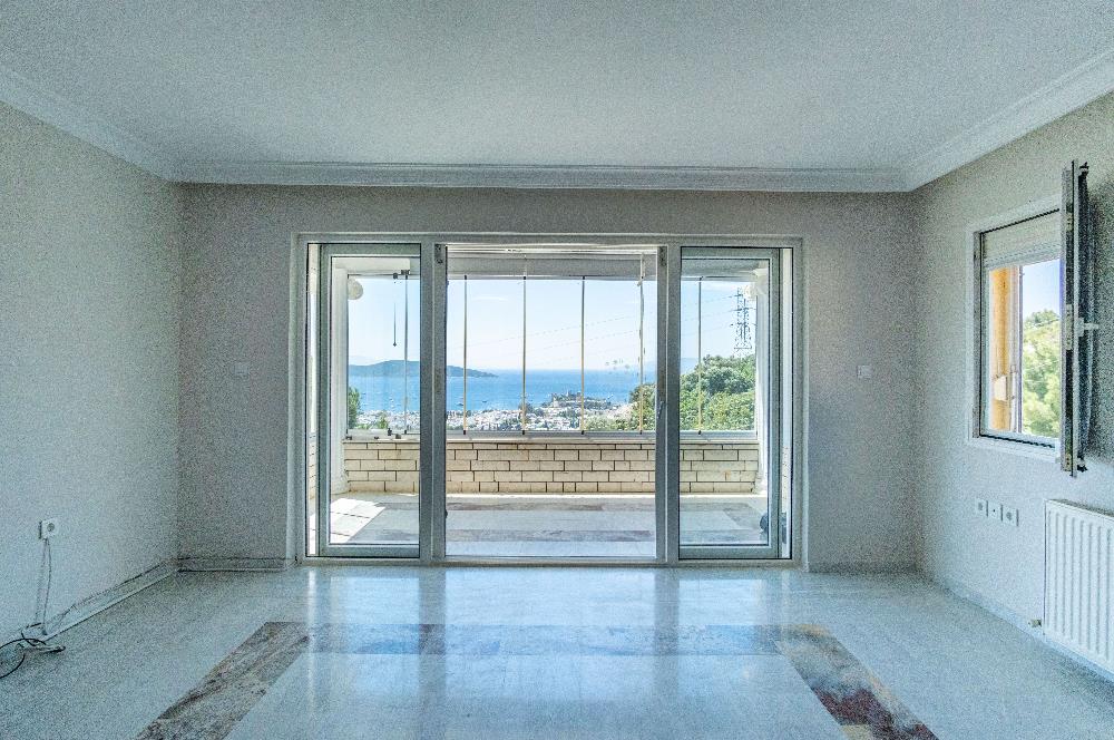 Bodrum Yokuşbaşı Kale ve Deniz Manzaralı, Satılık 5+2 Villa