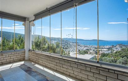 Bodrum Yokuşbaşı Kale ve Deniz Manzaralı, Satılık 5+2 Villa