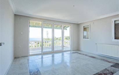 Bodrum Yokuşbaşı Kale ve Deniz Manzaralı, Satılık 5+2 Villa