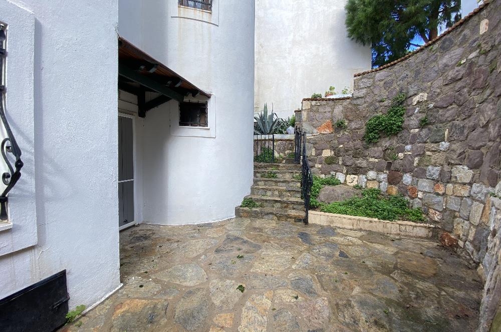 Bodrum Gündoğan Özel Plajlı, Deniz Manzaralı, Satılık 4+2 Villa