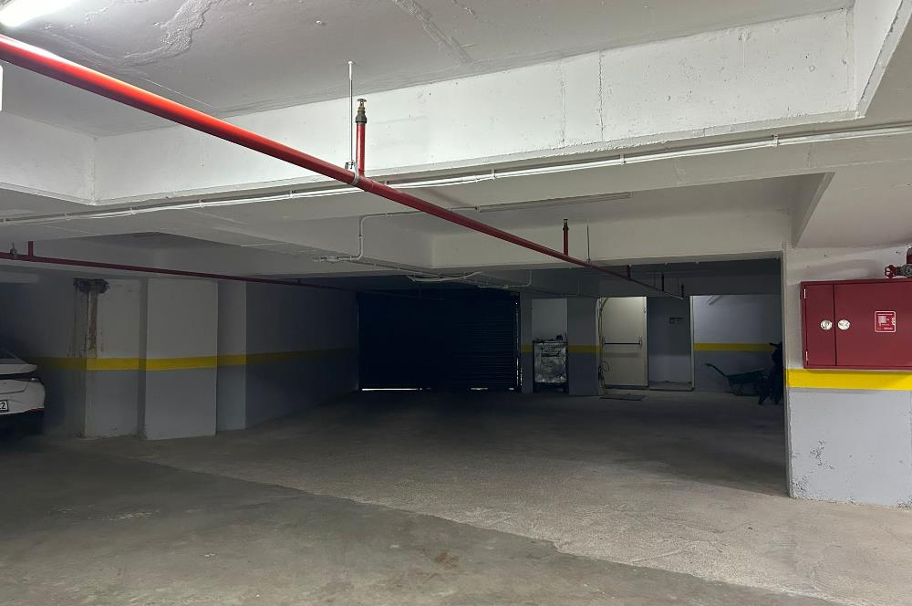 MERDİVENKOY İMAM RAMİZ SOK. KULLANIŞLI SATILIK 3+1 DAİRE