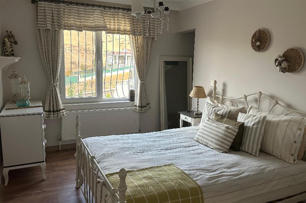 SİTE İÇİNDE BAĞIMSIZ 2+1 SIFIR YAPILI MÜSTAKİL EV