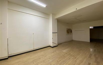 ÇOK AMAÇLI KULLANIMA UYGUN, İÇTEN BAĞLANTILI İKİ DÜKKAN